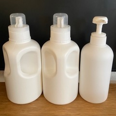 【mon・o・tone】白ポンプボトル＆洗濯洗剤用詰め替えボトル×2