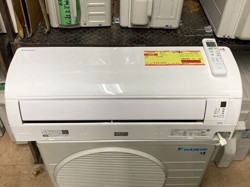 K04474　ダイキン　中古エアコン　主に6畳用　冷房能力　2.2KW ／ 暖房能力　2.2KW