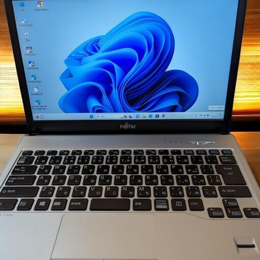 FUJITSU LIFEBOOK S937/S Windows11 Core i5-7200U SSD256GB RAM8GB