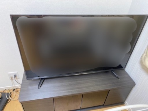 ハイセンス　テレビ49型＋テレビ台