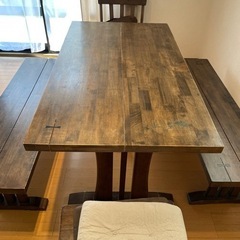 木製ダイニングテーブル　　
