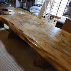 屋久杉テーブル　脚付き