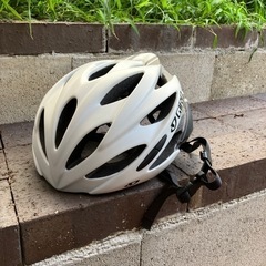自転車ヘルメット　GIRO SAVANT