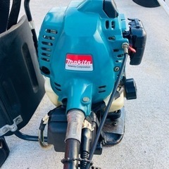 マキタ　MEM261RA セル付き　刈払機　草刈り機