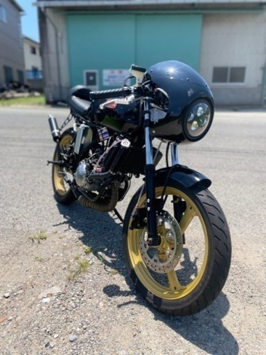 ヤマハ　TRZ50R