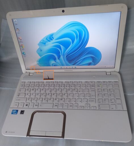 【正規認証・無料配送】Webカメラ・Office2021 Professional付きWindows11東芝ノートパソコンダイナブック白TOSHIBA 【dynabook T552/36HW】ホワイト