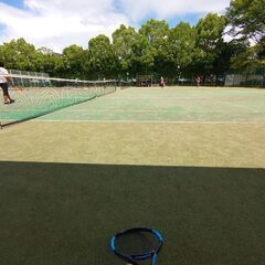 明日30日(水)15:00〜与野中央公園でテニス！