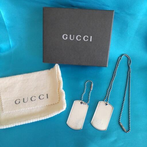 GUCCIネックレス