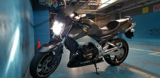 スズキ GSR400
