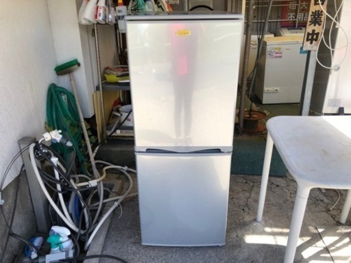 【リサイクルサービス八光】2012年製　アビテラックス　AR-150(S) 2ドア冷凍冷蔵庫ノンフロン(143L)