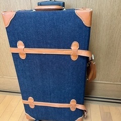 スーツケース　デニム風