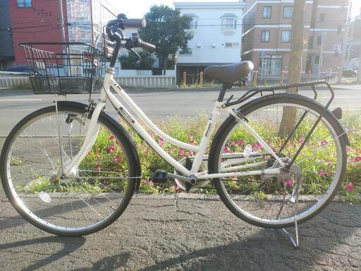 札幌市内配達無料！防犯登録料込み。中古27インチ丸石自転車製ホワイト 