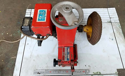 手動カンナ用自動送り機　(851)
