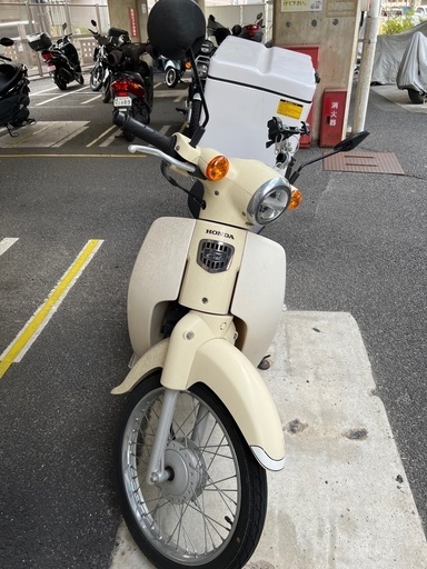 【人気】HONDA ホンダ スーパーカブ JA44 走行距離1万キロ未満！ 早い者勝ち！ ワンオーナー車！ エンジン良好！ バッテリー交換済み！