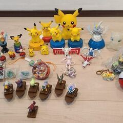 ポケモンのグッズ、42個セット