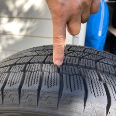 👍再度値下げ！そろそろ準備を👍🚙早いもの勝ち👍215/45R17...