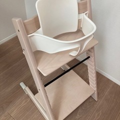 【ネット決済・配送可】【美品】STOKKE ストッケ トリップト...