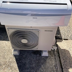 エアコン　2021年式　2.2kw