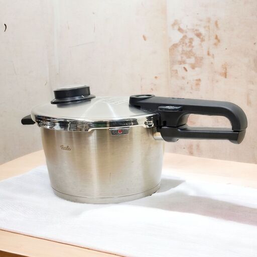 23T385_ジ3 美品★Fissler フィスラー 圧力鍋 ビタビットプレミアム 4.5L ドイツ製 ガス火/IH対応 3段階圧力設定 時短 調理