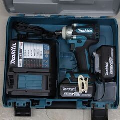 マキタ(makita) 充電式インパクトレンチ 18V6Ah バッテリ2本・充電器・ケース付 TW300DRGX (D5150kyxwG)