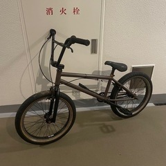 （来週まで）KINK BMX LAUNCH BROWN 2021年モデル