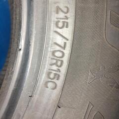 BIRDSTONE タイヤ 215/70R15　　4本