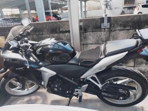 ホンダ CBR250R
