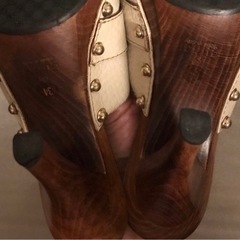 美品☆GUCCI・グッチ・サンダル・白（本革）×ウッド・グッチマーク・21.5㎝