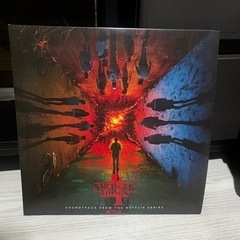 ストレンジャーシングス　レコード盤