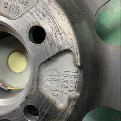 スタッドレスホイールタイヤ4本セット15インチプリウスに