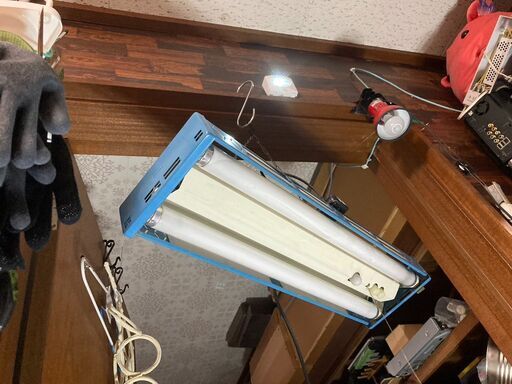 【出荷停止中】東芝 照明器具 昭和レトロな吊り下げ蛍光灯