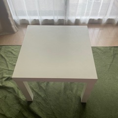 【美品です】IKEA製　LACKホワイトテーブル　スクエア型