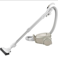 2023.8.21到着　1年保証　●美品● 3回使用　パナソニック紙パック式掃除機 ベージュ 2023.8.21到着 1年保証 ○美品○ 3回使用 パナソニック紙パック