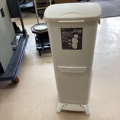 美原店　分別ペダルペール2段 33L ニトリ　中古　19l 14l