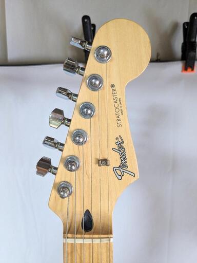 Fender JAPAN Stratocaster MADE IN JAPAN ストラトキャスター ストラト エレキギター　フェンダー　日本製　ジャパン　　本体　レッド