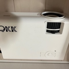 QKKのプロジェクター
