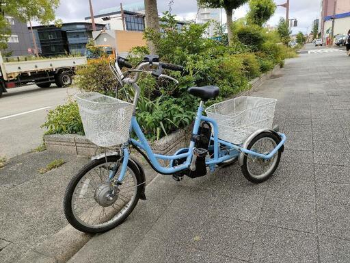 三輪電動アシスト自転車