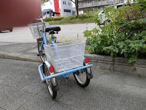 三輪電動アシスト自転車