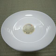 【新品】山崎パン 25cm大き目白いお皿６枚＋丸皿１枚