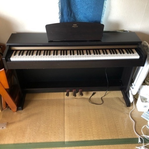 電子ピアノYAMAHA ARIUS YDP-160