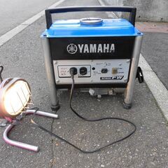 発電機　YAMAHA　EF900FW・・・直接引き取りで1,000円値引き