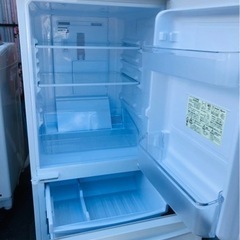 福岡市内配送無料　保証付き　シャープ SHARP SJ-D14C-W [小型 冷蔵庫 137Ｌ つけかえどっちもドア ホワイト]