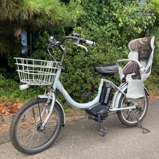 バッテリーほぼ新品‼️ブリヂストン　電動自転車ビッケ  リアチャイルドシート付き