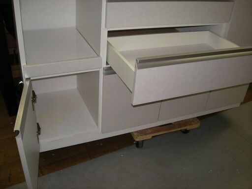 R467 高級 松田家具 キッチンボード、食器棚、幅140cm Used・美品