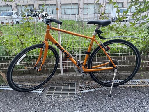 GIANT ESCAPE  R3　サイズM　（近隣エリアお届けします）