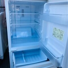 福岡市内配送無料　シャープ SHARP SJ-D14C-W [小型 冷蔵庫 137Ｌ つけかえどっちもドア ホワイト]