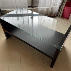 ¥0- ガラス天板のセンターテーブル！