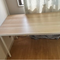 【無料】IKEA テーブル