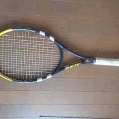 テニスラケット １ 【値下げ】