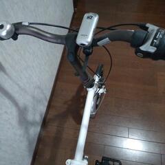 新品同様  アサヒサイクル アルブレイズ 軽量アルミフレーム   小径折り畳み  外装6段